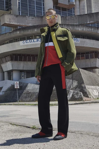Look 20